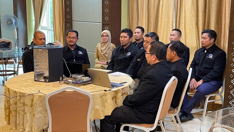 Click to view full size image